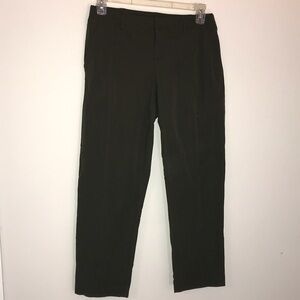 Kirkland Signature Women’s Olive Green Travel Pants Size 8